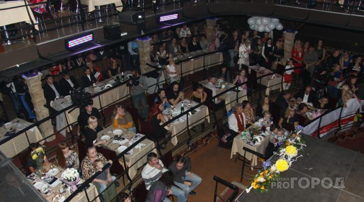 В Кировской области отменили запрет на работу фудкортов в ТЦ и кинотеатрах