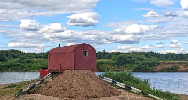 Жители Каринторфа объявили сбор подписей за решение проблемы с понтонным мостом