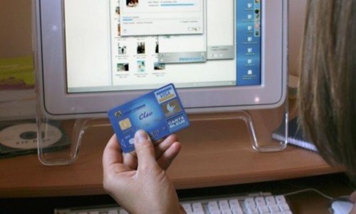 Житель Кирово-Чепецка стал жертвой афериста при покупке автомобиля