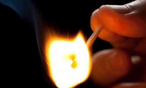 В Кировской области 20-летний парень поджег квартиру своей знакомой