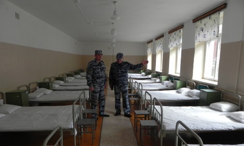 Фото: в чепецкой колонии появились новая мебель и телевизоры