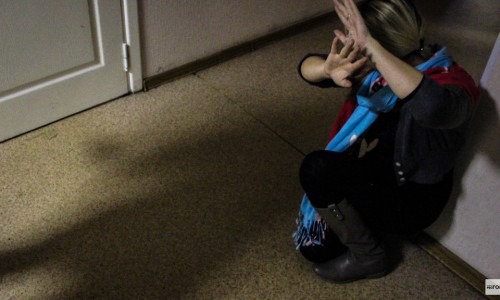 Кировчане: «В центре города неизвестный запер и сутки насиловал девушку»