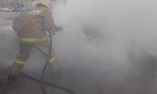 В Кирово-Чепецке на проспекте России вспыхнул грузовик