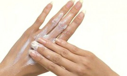 Ценомер: где в Чепецке дешевле всего купить крем для рук?