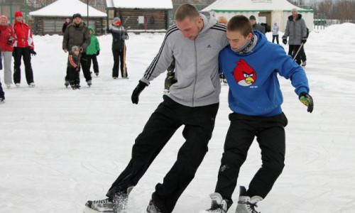 Сколько стоит в Кирово-Чепецке покататься на коньках?