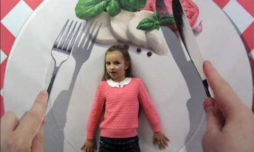 В Кирово-Чепецке открылась выставка оптических иллюзий