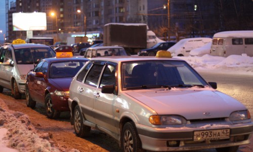 Чепецкий таксист: «Перекрытие дорог в городе обернется хаосом»