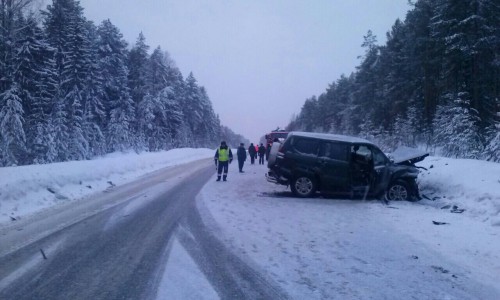 Смертельное ДТП в Кировской области: водитель превысил скорость и выехал на встречку