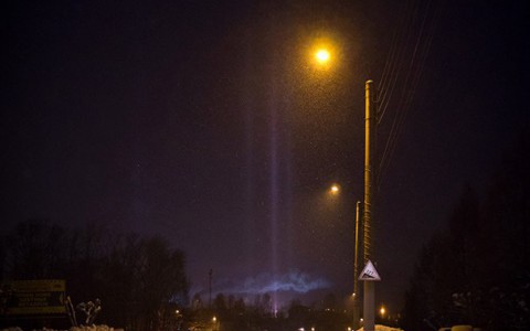 В Кирово-Чепецке наблюдали в небе необычное явление