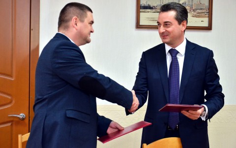 «УРАЛХИМ» выделил 50 миллионов рублей на ремонт дорог в Кирово-Чепецке