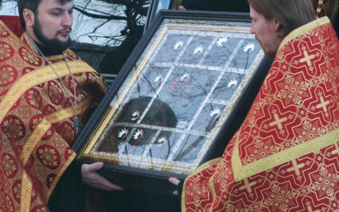 В Киров прибыла икона Георгия Победоносца с частицей его мощей