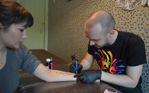 Мастер тату из Чепецка: «Мужчинам стоит поучиться у женщин терпеть боль»