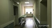 В больнице скончалась выпавшая из окна пятиклассница из Кирово-Чепецка