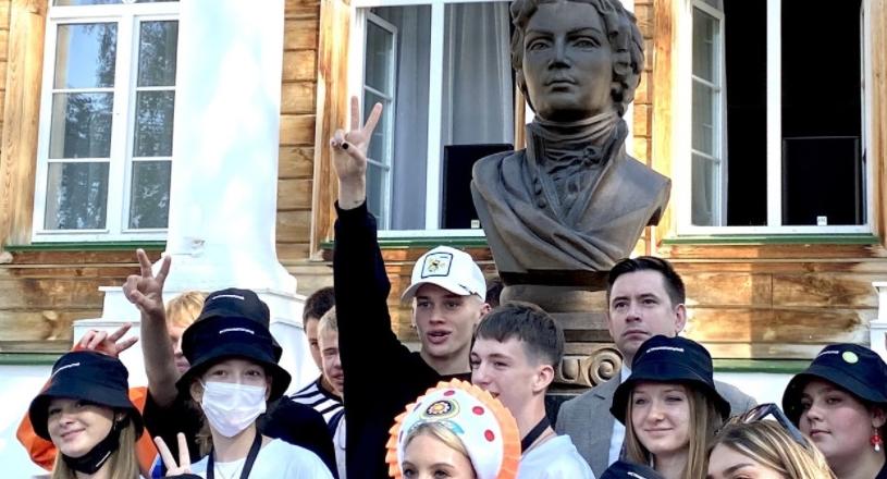 Что обсуждают в Кирово-Чепецке: смертельное падение ребенка и приезд блогера Дани Милохина