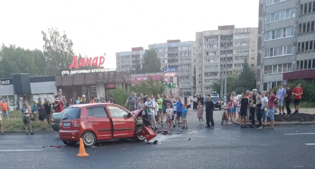 Что обсуждают в Кирово-Чепецке: ДТП на 60 лет Октября и арктический циклон