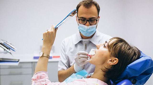 Где помогают восстановить зубы даже в очень сложных клинических случаях?