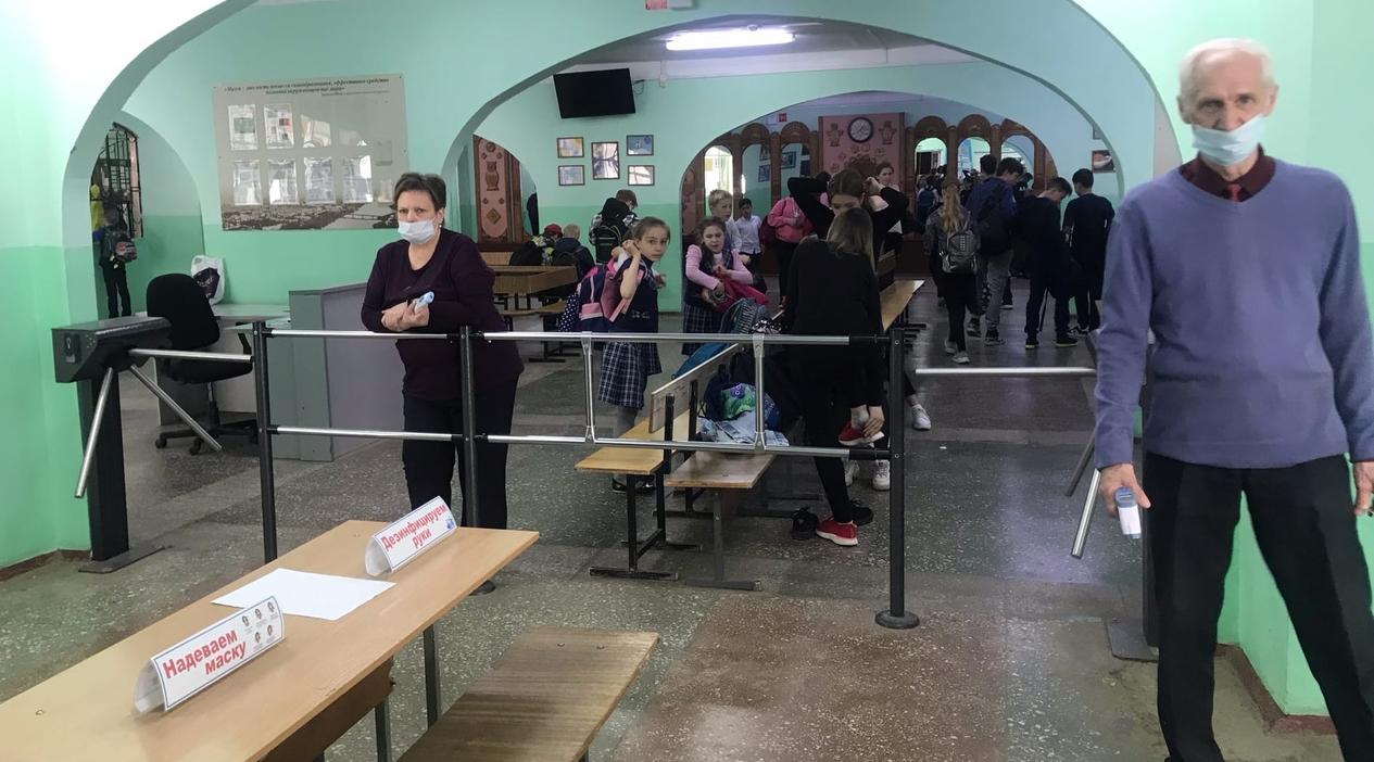 В администрации рассказали, как обеспечивается безопасность в школах Кирово-Чепецка