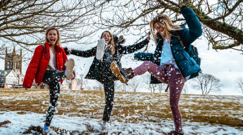 Рыб ждет прибыль, а Овнов - ссоры с близкими: гороскоп на четверг