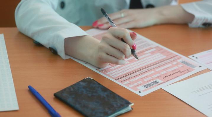 Одиннадцатиклассники смогут до середины мая заменить ЕГЭ на другой экзамен