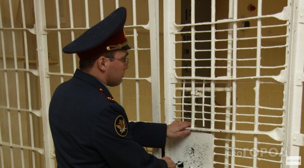 В чепецкой колонии разрешили свидания и передачу посылок