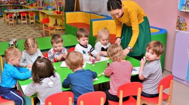 Известно, будут ли в Чепецке организованы дежурные группы в детсадах