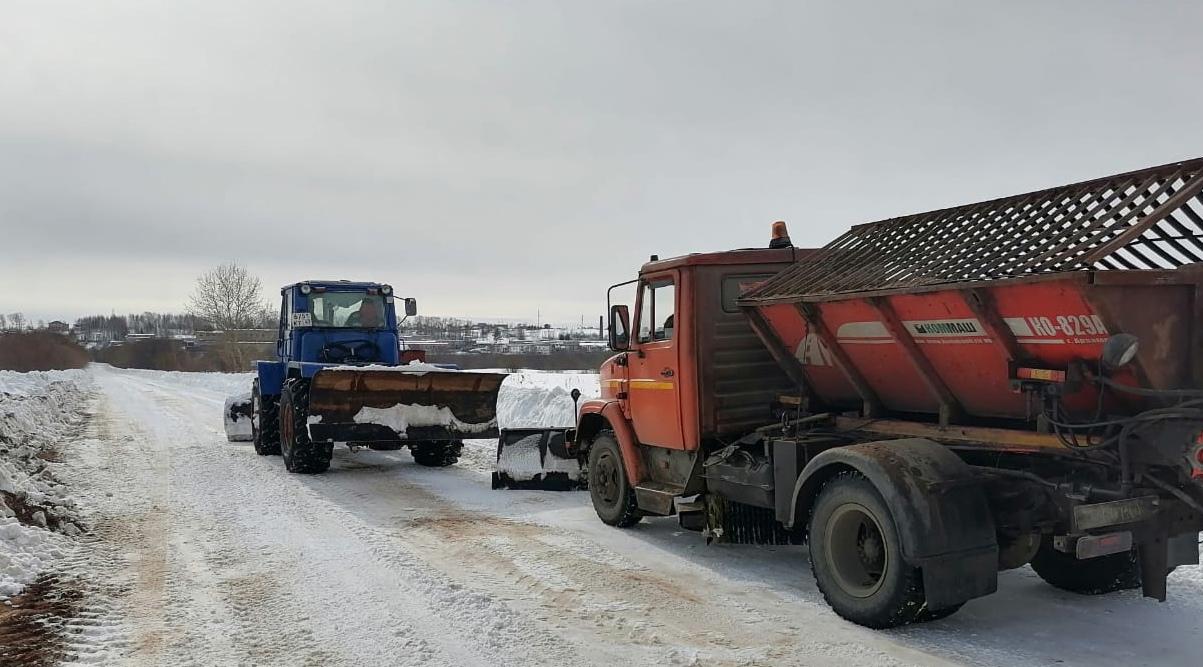 В Кирово-Чепецке очистили дорогу от снега после жалобы жительницы Игорю Васильеву 
