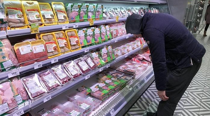 В России из-за роста цен на упаковку могут подорожать продукты питания 