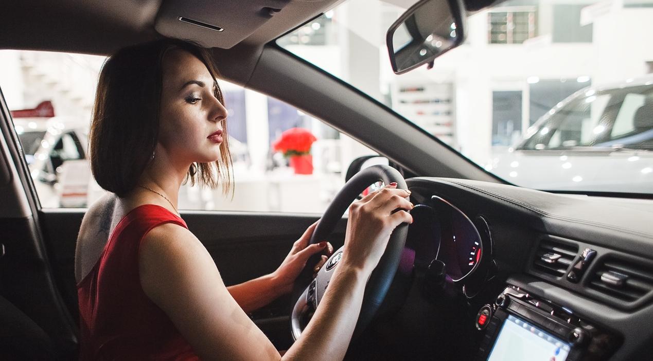 KIA Sportage - подарок, который она не забудет