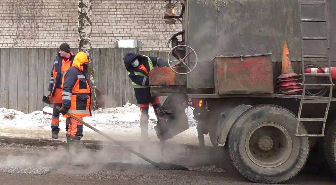 В Кирово-Чепецке открыт поиск подрядчика для ремонта автодороги на проспекте Россия