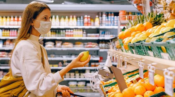 Уловки и секреты: как супермаркеты заставляют чепчан покупать больше