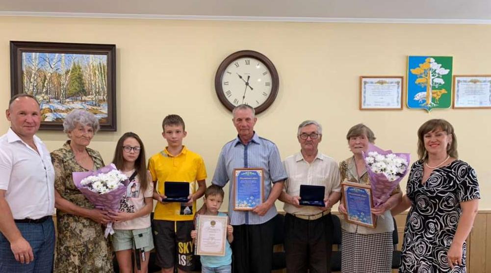 Три семьи Кирово-Чепецкого района получили медали «За любовь и верность»