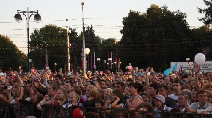 Правительство Кировской области разрешило проводить городские праздники в июне