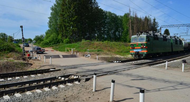 В Кирово-Чепецком районе перекроют движение по железнодорожному переезду