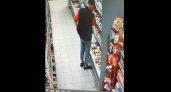 В Чепецке камера видеонаблюдения зафиксировала серийного вора