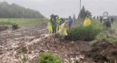 Как спасаться от дождя: советы бывалых чепецких паломников Великорецкого крестного хода