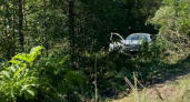 В Кировской области машина съехала с дороги и перевернулась: водитель погиб