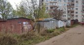 В Чепецке владельцев гаражей на улице Песчаной просят освободить территорию