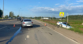 В Кировской области столкнулись Opel Astra и полицейская машина 