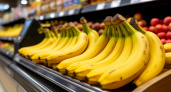 Все стало понятно: зачем продавцы "Магнитов" и "Пятёрочек" забирают себе из ящиков с бананами маленькие незаметные пакетики?