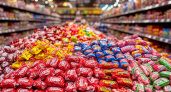 Бывшие сотрудники "Магнита" и "Пятерочки" рассказали, почему нельзя никогда покупать конфеты на развес