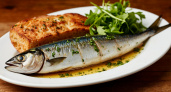 Скумбрия по-домашнему: как пожарить так, чтобы не пахло