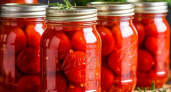 Помидоры на зиму "Сладунчики": готовятся без заморочек, рассол выпивается быстрее, чем съедаются помидоры