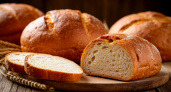Хлеб будет долго свежим: вот с чем его нужно хранить, чтоб не было плесени
