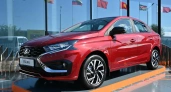 Lada Iskra приехала к дилерам: показываю, сколько она стоит и чем оснащена