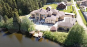 В Кировской области продают коттедж с бассейном за 68 млн рублей
