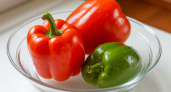 Зачем болгарский перец на секунду опускают в кипяток: простая технология, которая меняет вкус и текстуру