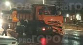 В Кирово-Чепецке столкнулись грузовик, легковушка и микроавтобус