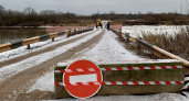 В Кирово-Чепецке по мосту через реку Чепцу стали пропускать только спецтранспорт