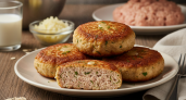 Не хлеб и не сало: вот что добавляю в фарш для сочности и вкуса - котлеты получаются воздушными и нежнейшими