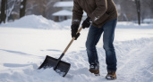 Финны убирают снег за 10 минут, а мы до сих пор страдаем - гениальная хитрость с лопатой